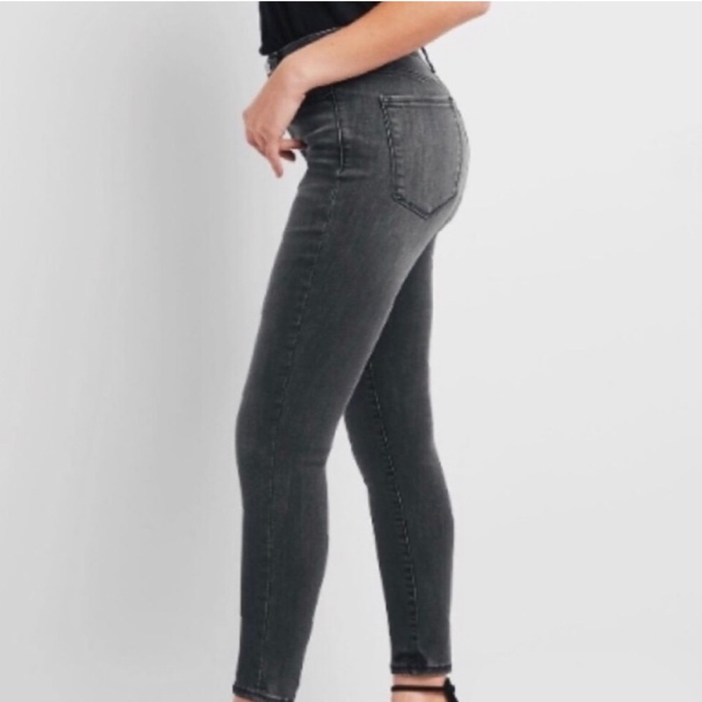 Women’s Cabi Black Jeans Size 8 Style #202